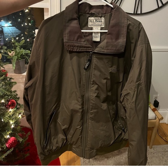 LLBEAN JACKET! Lightly worn - Picture 1 of 4